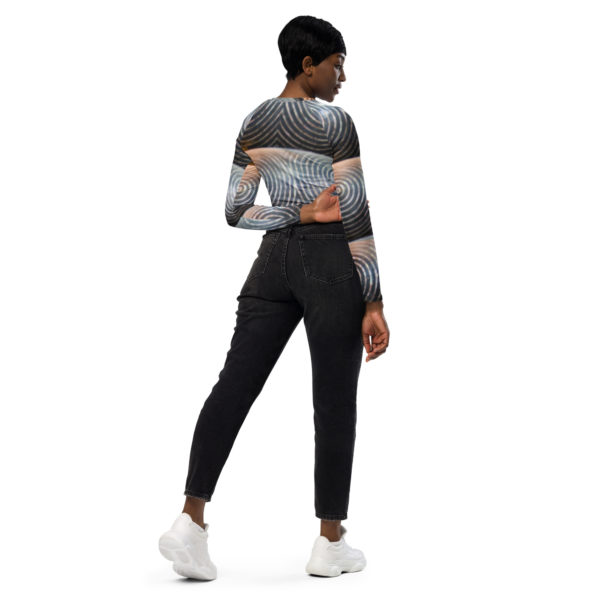 Recycled long-sleeve crop Top "Watpho" - Image 6