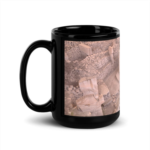 Black Glossy Mug "Göbekli" - Image 4