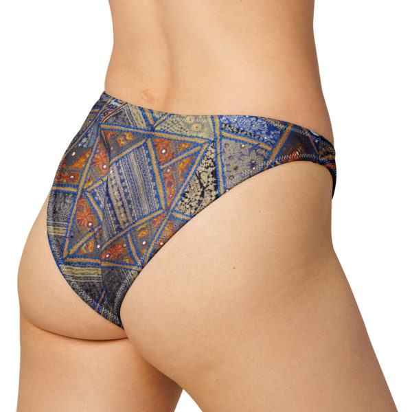 Recycled V-cut bikini bottom "Udaipur" - Image 5