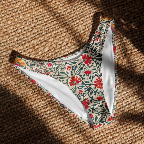 Recycled V-cut bikini bottom "Suzani"